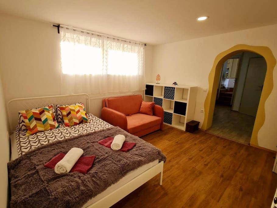 Apartma Juli Zirovnica Zewnętrze zdjęcie