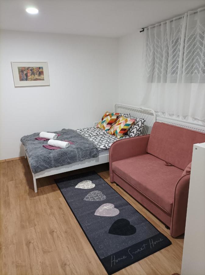 Apartma Juli Zirovnica Zewnętrze zdjęcie